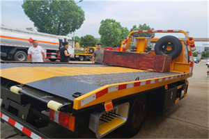 贺兰附近拖车电话号码服务