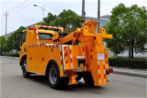 贺兰高速路拖车费